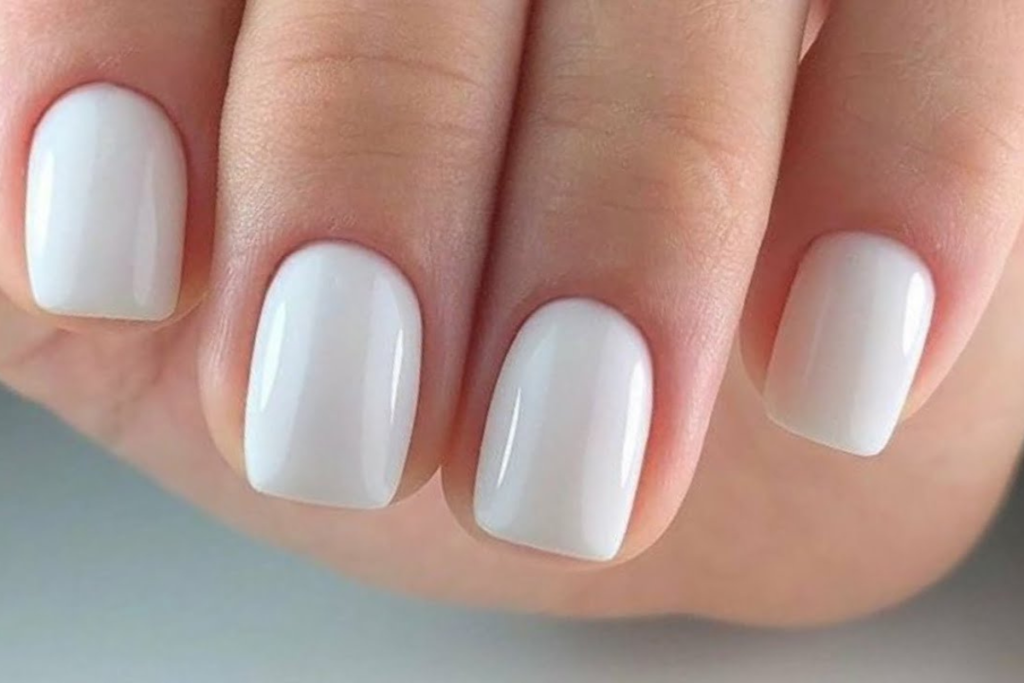 unhas esmaltadas em gel para casamento